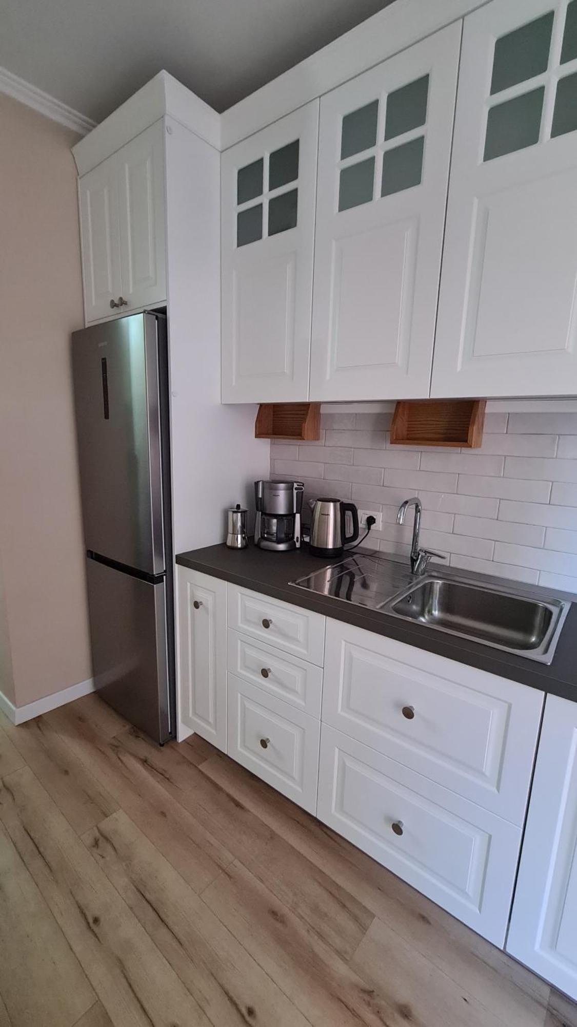 טיראנה Family-Friendly Apt At 21 Dhjetori W/Self Check-In מראה חיצוני תמונה