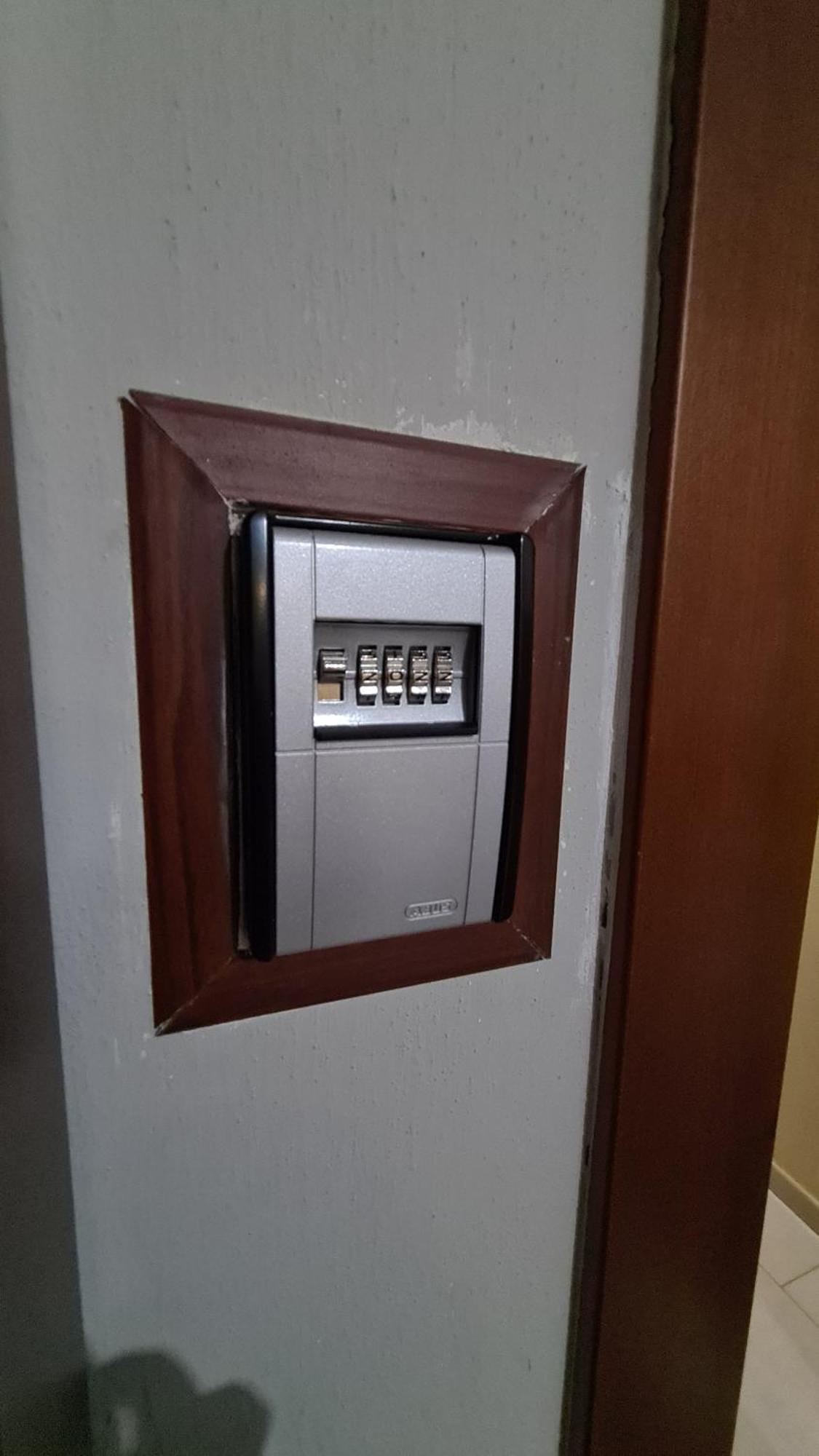 טיראנה Family-Friendly Apt At 21 Dhjetori W/Self Check-In מראה חיצוני תמונה